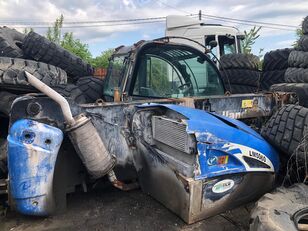 телескопический погрузчик New Holland LM 5060 FOR PARTS по запчастям